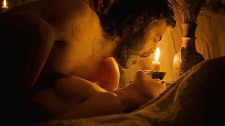 Florence Pugh’un Outlaw King Filmindeki Çıplak Seks Sahneleri ScandalPlanet.Com’da