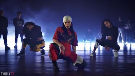 Tinashe - Throw a Fit - Jojo Gomez'in dans koreografisi