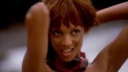 Tyra Banks - Yağmur Ormanlarındaki Süper Modeller