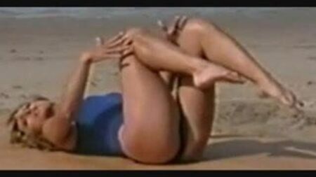 Denise Austin Çıplak Değil