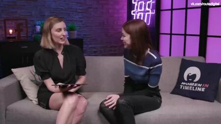 Laura Carmichael, Charlotte Hope - Facebook Canlı Yayını 7 Mayıs 2019 Çıplak mı? Seksi!