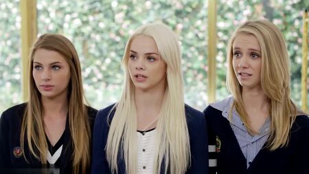 Elsa Jean, Rachel James ve Sydney Cole ile 3 siyahi erkek