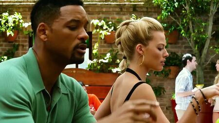 Margot Robbie'nin Çıplak ve Yakın Çekimli Seks Sahneleri