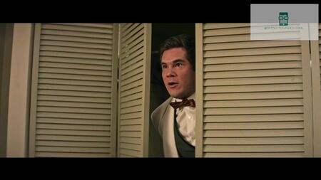 Adam Devine, 'Game Over Man' filminde çıplak