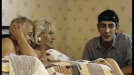 Spanner, sevişebilir miyim diye soruyor
