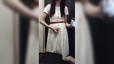 Alışveriş merkezinde kıllı amcık