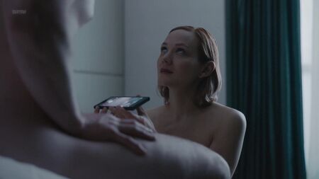 Louisa Krause Çıplak, Anna Friel (nn) - The Girlfriend Experience - 2. Sezon 5. Bölüm (ABD 2017) / Louisa Krause, Anna Friel - The Girlfriend Experience