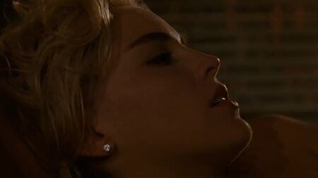 Sharon Stone - Temel İçgüdü (1992)
