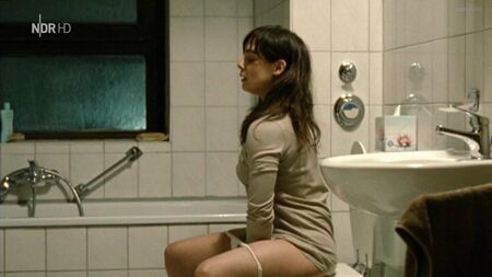 Maja Schöne - Yangın (2011)