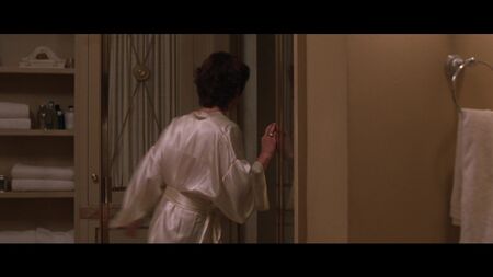 Robin Tunney ve diğerleri Çıplak - Kıyamet Günü (1999) HD 1080p