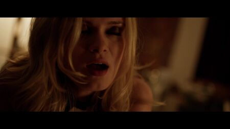 Amanda Fuller Çıplak, Sara Paxton Seksi - Cheap Thrills (2013) HD 1080p