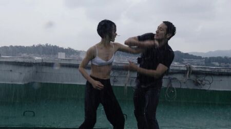 Doona Bae Çıplak - Sense8 2. Sezon 3-4. Bölüm (2017) HD 1080p Çevrimiçi İzle / Doona Bae - Sekizinci His