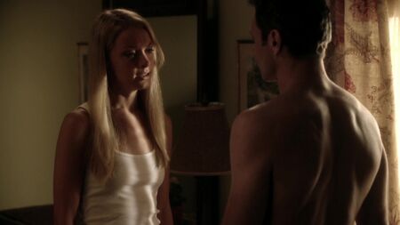 Rachel Skarsten Çıplak - Transporter The Series 1. Sezon 3. Bölüm (2012) HD 1080p