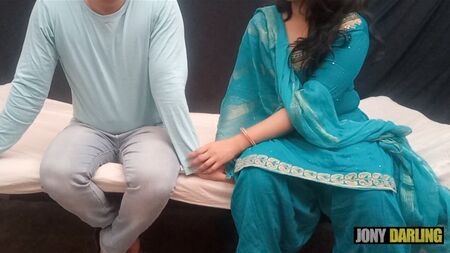 Damaad ji, lütfen kıçımı sik, Lütfen beni götten sik, Hintli kayınvalidenin ilk anal seksi, gerçek ev yapımı seks videosu