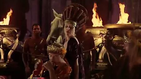 Caligula - HD Kalitesinde Yeniden Düzenlenmiş Tüm Seks Sahneleri