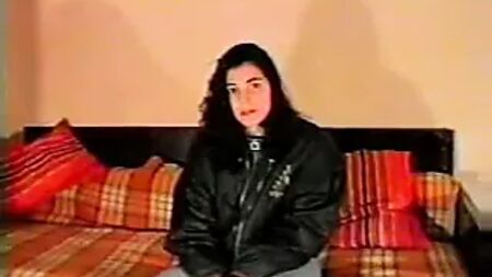 İnanılmaz! 1989'dan Sonra Çekilen İlk Rumen Porno Filmi