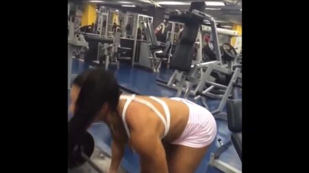 SUELEN BISSOLATI - Wellness Sporcusu: Güçlü Kuadriseps ve Hamstring Kasları Geliştirmek İçin En İyi Bacak Egzersizleri | Brazilian Girls braziliangirls