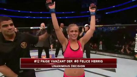 Paige Vanzant (UFC Önemli Anlar)