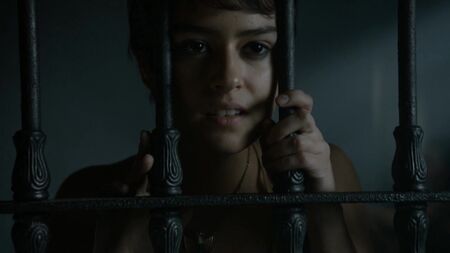 Rosabell Laurenti Sellers Çıplak - Taht Oyunları (2015) 5. Sezon 7. Bölüm Çevrimiçi İzle / Rosabell Laurenti Sellers - Taht Oyunları