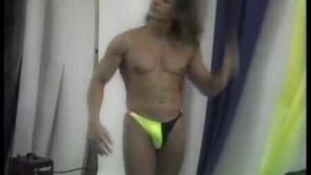 Tanga Modeli