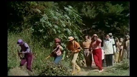 Roberta Collins’in Jean Harlow rolünde oynadığı Train Ride To Hollywood (1975) fragmanı