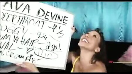 AVA, WINS BIG FAKE DICK OLUYOR