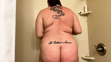 PAWG Kelly Divine