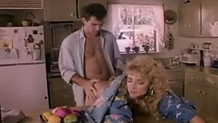 4. Sahne. Nina Hartley, Jon Dough