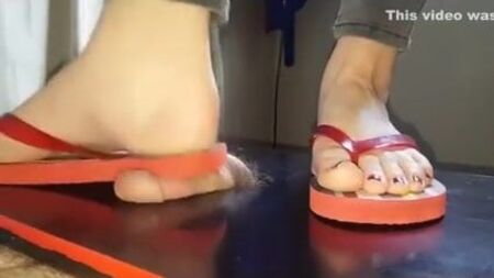 Love Her Sandals - Miss J parmak arası terlik Crush 14