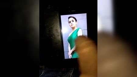 Amruta Khanvilkar: Marathi oyuncusu ve anma etkinliği