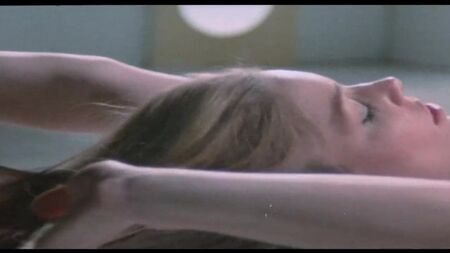(SİNEMA FİLMİ FİRLERİ) Misty Beethoven (1976) Filminin Açılış Sahnesi - MKX