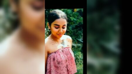Prajakta Koli'ye adanmış "Boşal ve Tükür"