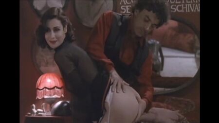 Claudia Koll, Cosi Fan Tutte (1992) filminde, Türkçe dublaj