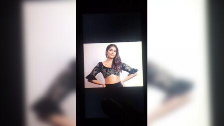 Pooja Hegde: Cum'a adanmış, şiddetli inlemeler 01