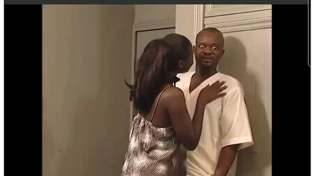 Nollywood oyuncusu Mercy Johnson, bir orospu gibi sikiliyor!