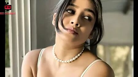 Sofia Ansari Çıplak