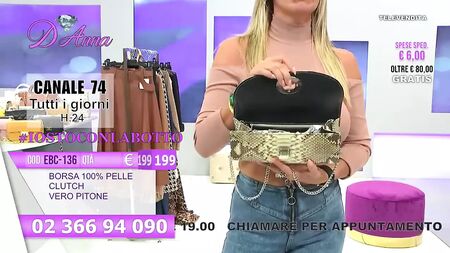 Emanuela Botto Dar Kot Pantolon - Göğüsler