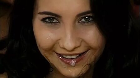 Aşırı Anal Grup Seks: İkinci Baskı