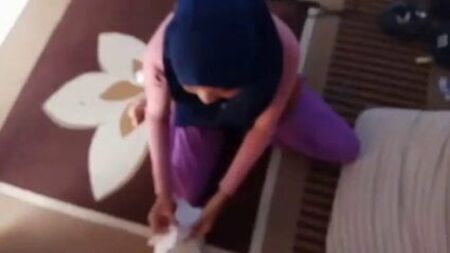 Malay yüzüne ateş etti