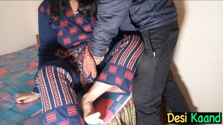 Yoga: Annemin Kartı – Desi Kaand'dan Güçlü Bir Dürtü (Net Hintçe Ses Kaydı)