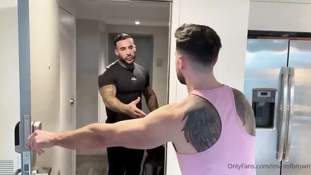 Imanol Brown ve Arkadaşı