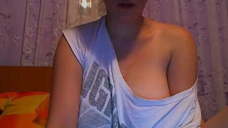 Julia Busty
