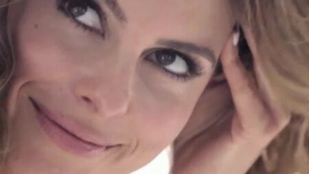 Maria Menounos'un Women's Health Dergisi İçin Çekilen Fotoğrafları