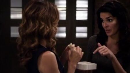 Angie Harmon, Sasha Alexander - Rizzoli & Isles 1. Sezon 3. Bölüm