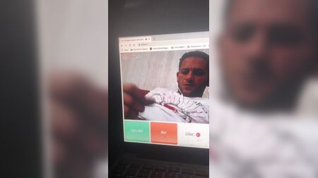 Türk fahişeler OME TV'de mastürbasyon yapıyor