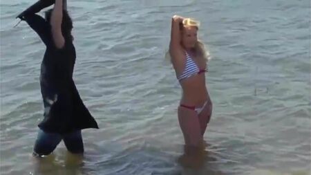 Jewel Bikini Fotoğraf Çekimi