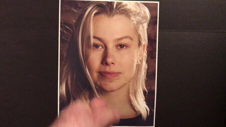 Phoebe Bridgers'a Saygı Duruşu 1