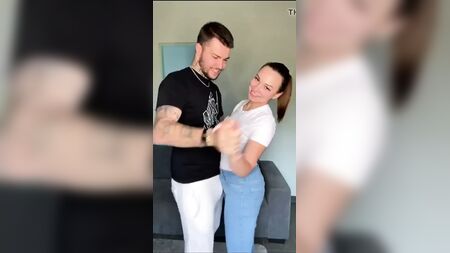 Kev ve Celi arkadan sikişiyor TikTok