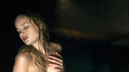 Tanner Hall'dan Brie Larson'ın Çıplak Sahnesi - ScandalPlanet.Com