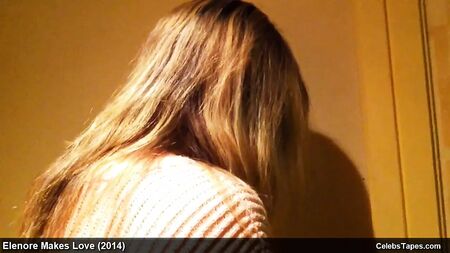 Audrey Kovar ve Dee Herlihy'nin çıplak ve ateşli seks sahneleri